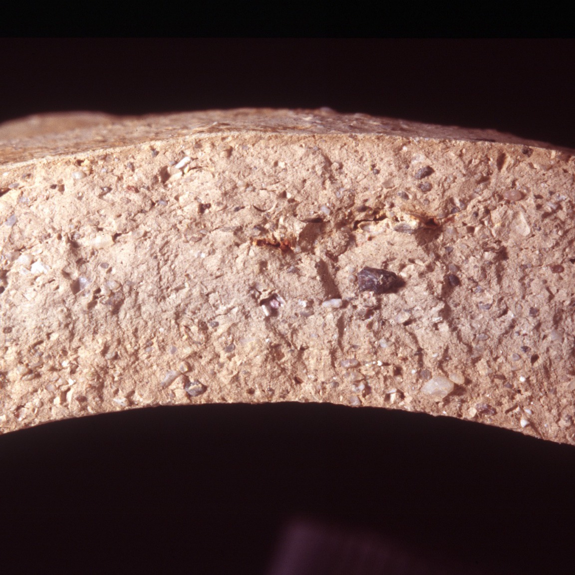 Plate 61: Fresh sherd break of BAT AM 1 (width of field 24 mm)